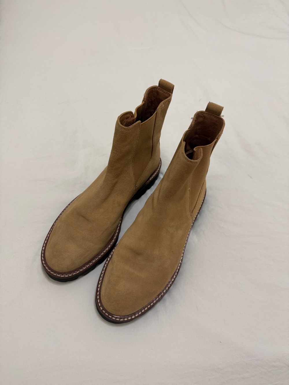 Madewell Women's Suede Ankle Boots in Tan